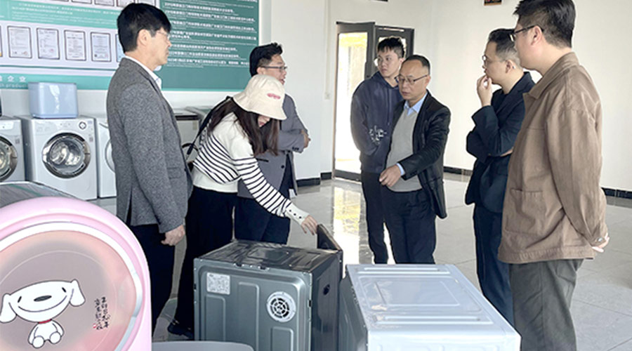 再續(xù)前緣！客戶遠(yuǎn)道而來到訪金環(huán)電器洽談滾筒干衣機(jī)合作